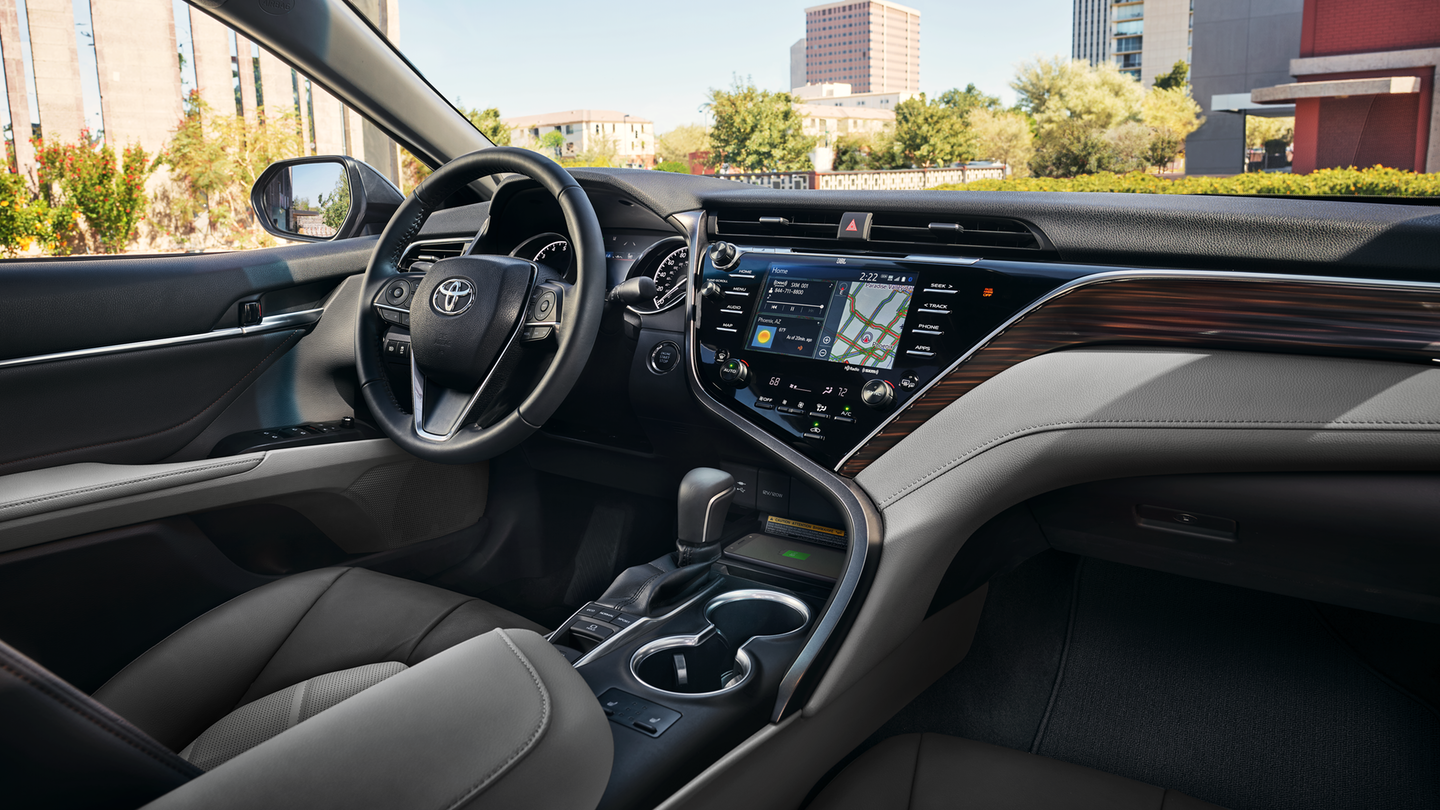 2018 Toyota Camry Gray Wood Leather Interior.png